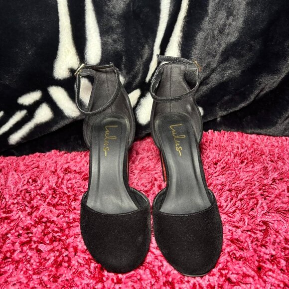 Lulus Women's Black Courts - Picture 1 of 4